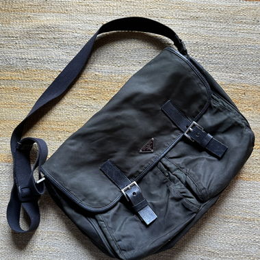 Originale rara borsa a tracolla in nylon Prada vintage