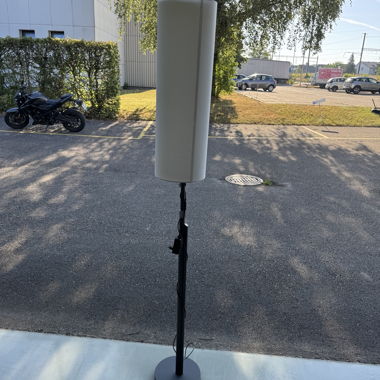 Lampadaire avec abat-jour en tissu