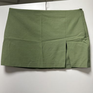 green Pull&Bear mini skirt