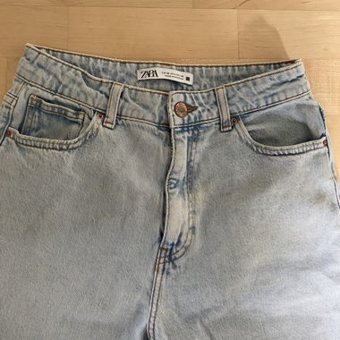 Zara Jeans
