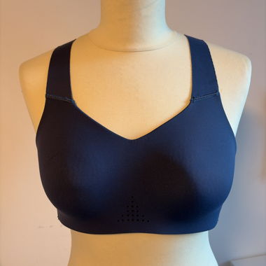 Dark blue seamless sports bra