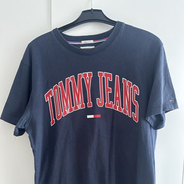 Tommy Jeans shirt