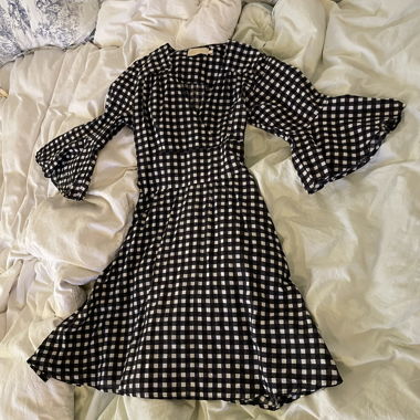 Kariertes Nikki d’Oggi Kleid, Schwarz-Weiss, S/M