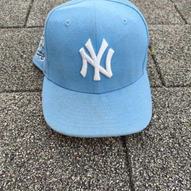 New York Yankees Cap - 7 1/8-