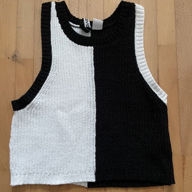 Top noir et blanc