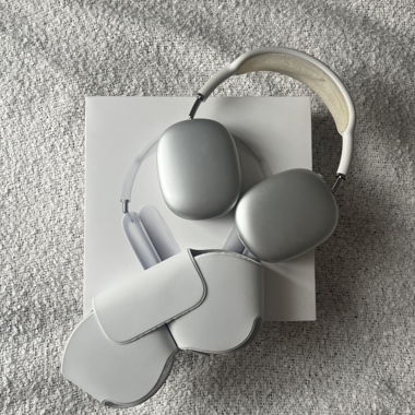 AirPods Max argento