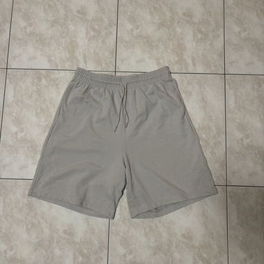 Pantaloni grigi