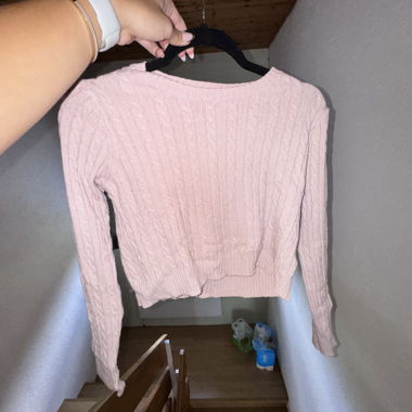 Gestrickter Pullover
