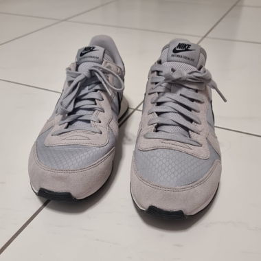 Nike Internationalist