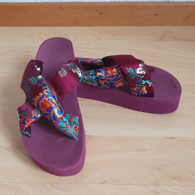Sandales à plateforme style Kimono