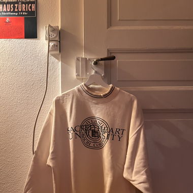 University pullover