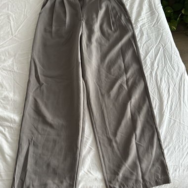 Wide-Leg Grey Trousers