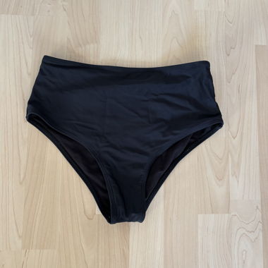 Black bikini bottom