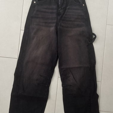 Black cargo jeans