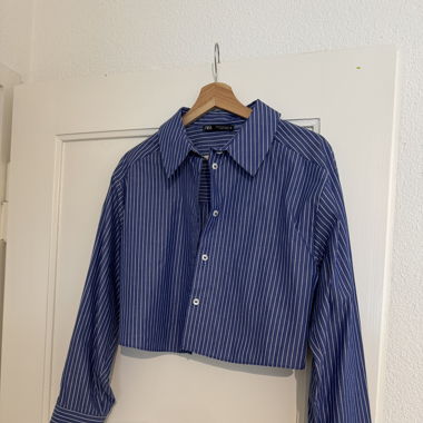 Crop top long sleeves shirt