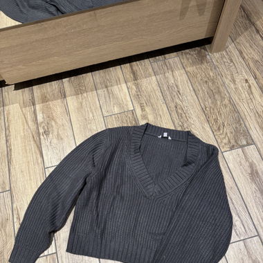 Pull court gris 