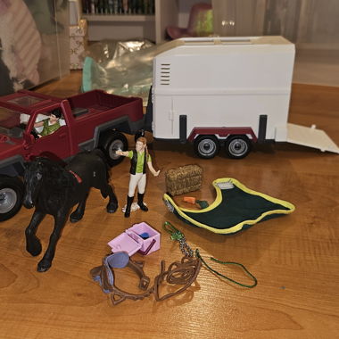 Camion de transport de chevaux Schleich
