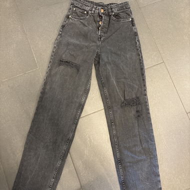 High-Waist Jeans Size 34
