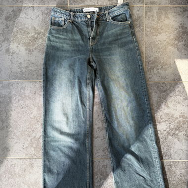 Bershka Baggy-Jeans dunkel gewaschen