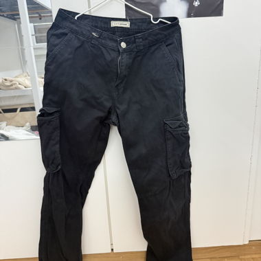 Schwarze Jeanshose