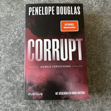 Corrupt - Penelope Douglas
