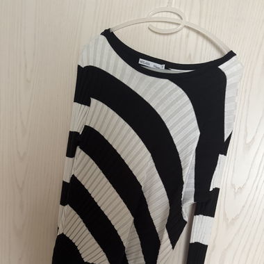 Gestreifter Pullover