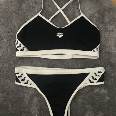 Ensemble de bikini Arena