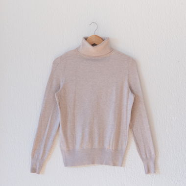 H&M Beige Turtleneck Sweater