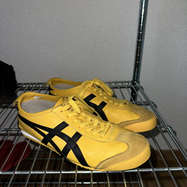 Onitsuka Tiger Sneaker in Gelb