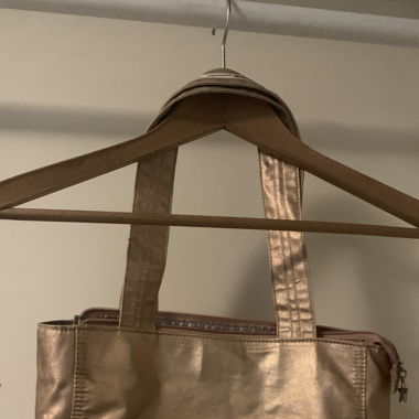 Shopper in Metallic-Rosé 