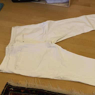 Highwaste Jeans Weiss
