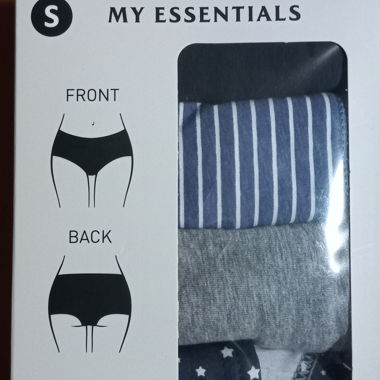 My essentials underwear 