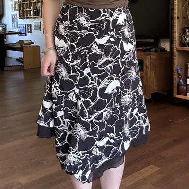 Asymmetrischer Vintage-Jupe midi aus Japan, schwarz