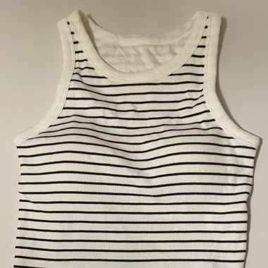 Uniqlo halter top