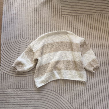 Gestreifter Strickpullover