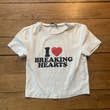 GRAPHIC TEE CROPPED