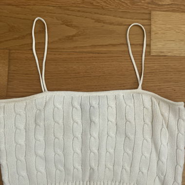 Weisses geflochtenes Top
