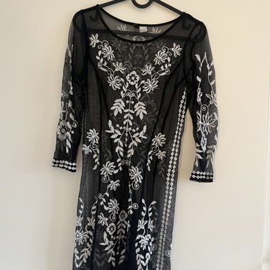 Transparentes Kleid