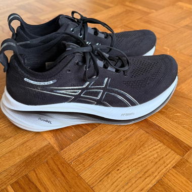ASICS Gel-Nimbus 25