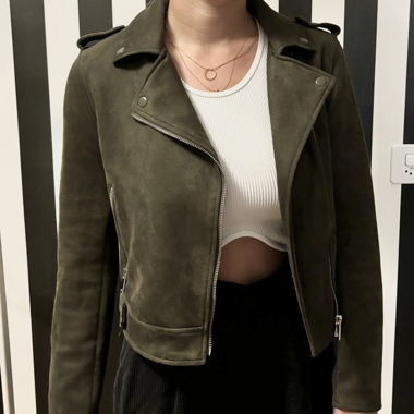 Olivgrüne Wildleder Jacke