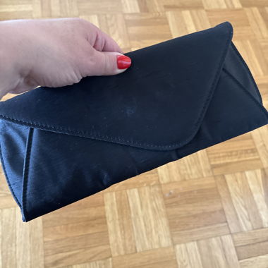 Pochette noire