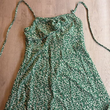 Abito floreale verde