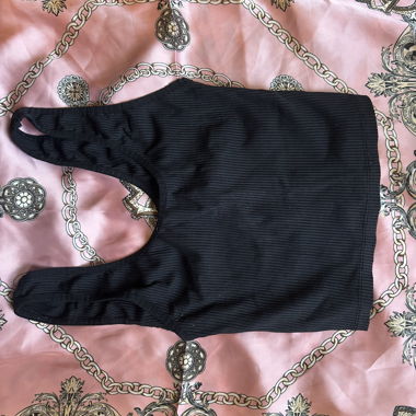 plain black tank top