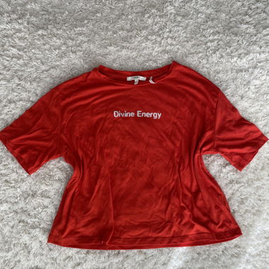 Rotes T-Shirt Divine Energy