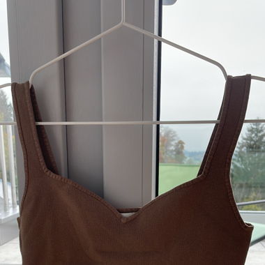H&M Croptop braun