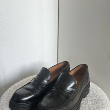 Bocage black leather loafers 39