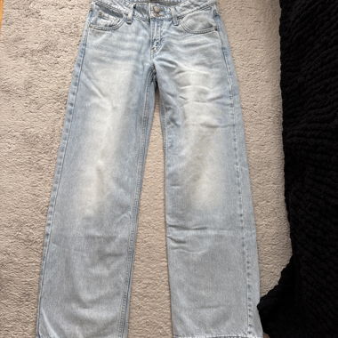 Low Waist Straight Leg Jeans