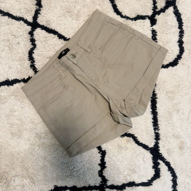 Beige H&M Shorts