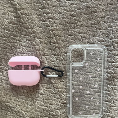 Iphone und Airpods Hülle