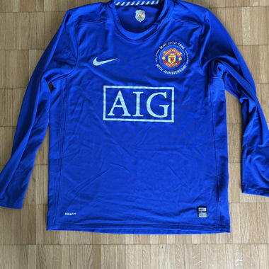 Manchester United Nike Jersey - 